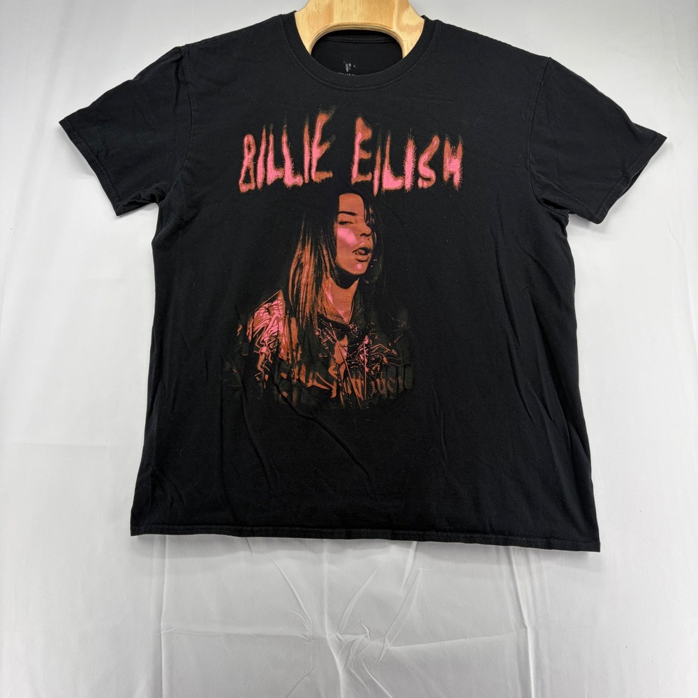 Billie Eilish Graphic T-Shirt Mens Large Black Pink Portrait Tee